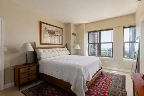 Bedroom - 41 E 8th St #1401, Chicago, IL 60605 photo 1 of 2