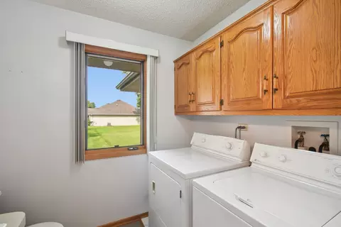 1032 Edgewater Dr, Morris, IL 60450 photo 24
