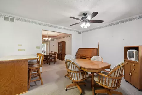 1032 Edgewater Dr, Morris, IL 60450 photo 9