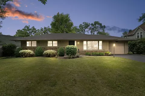 227 Kimball Ave, Wauconda, IL 60084