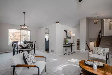 Living - 1199 N Pin Oak Trl, Aurora, IL 60506 photo 2 of 4