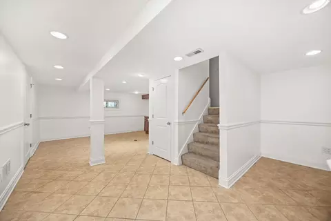 6613 S Kenneth Ave, Chicago, IL 60629 photo 18