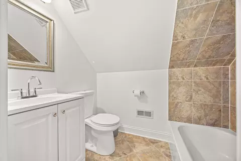 6613 S Kenneth Ave, Chicago, IL 60629 photo 17