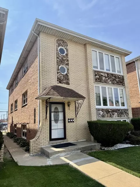 6011 W 63rd St, Chicago, IL 60638