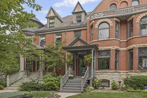 204 Forest Ave, Oak Park, IL 60302