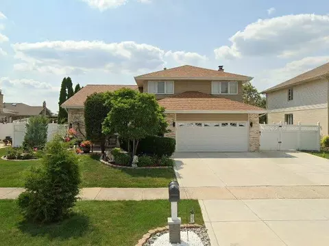 16024 Alexandria Dr, Tinley Park, IL 60477