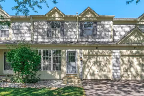 77 Saint Croix Ct, Aurora, IL 60504