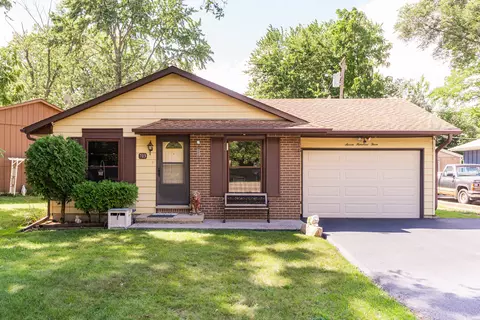 703 Grand Blvd, Wauconda, IL 60084