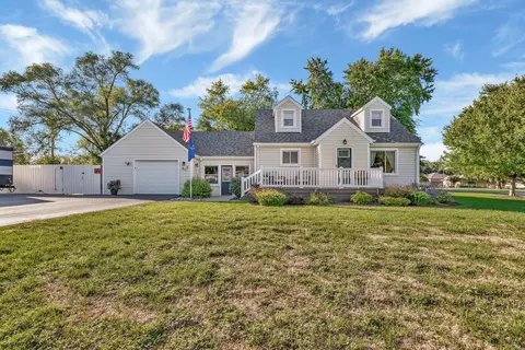 25417 W Joliet St, Channahon, IL 60410