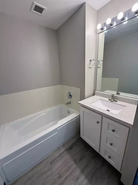 41 E 8th St #805, Chicago, IL 60605 photo 11