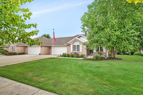 1289 Heritage Dr, Morris, IL 60450