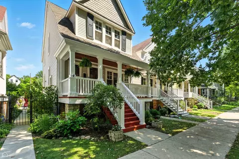 2519 N Saint Louis Ave, Chicago, IL 60647