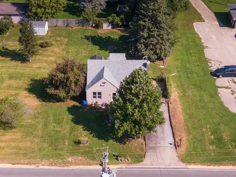 709 W Diggins St, Harvard, IL 60033 photo 20