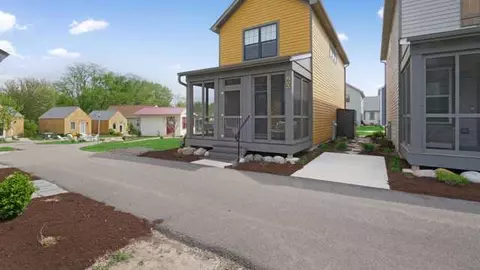 100 Great Loop Dr #60, Ottawa, IL 61350