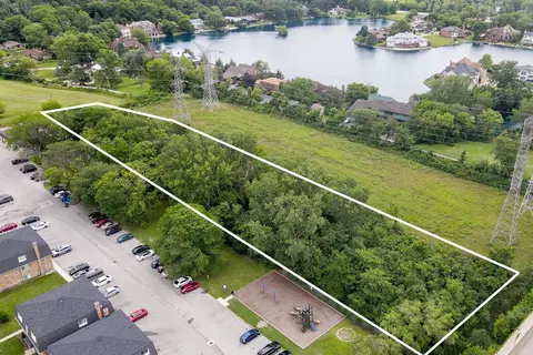 9600 Lyman Ave, Des Plaines, IL 60016