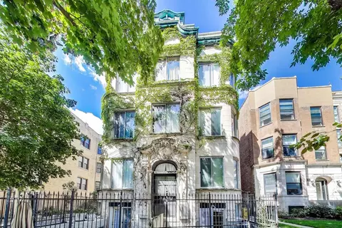 3430 N Elaine Pl #3, Chicago, IL 60657