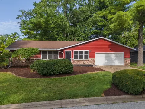 Exterior - 213 Cambridge Dr, Normal, IL 61761 photo 7 of 7