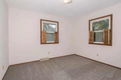 Bedroom - 213 Cambridge Dr, Normal, IL 61761 photo 5 of 6