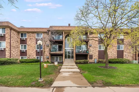 705 Heritage Dr #312, Hoffman Estates, IL 60169