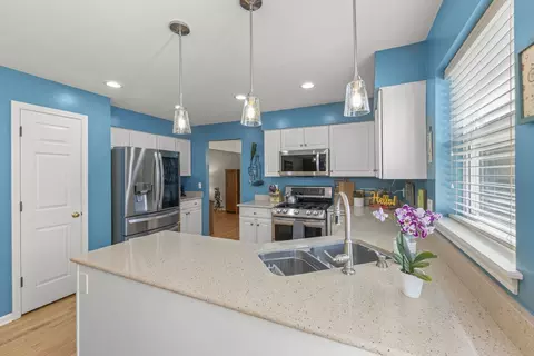Kitchen - 3115 Compton Rd, Aurora, IL 60504 photo 3 of 3