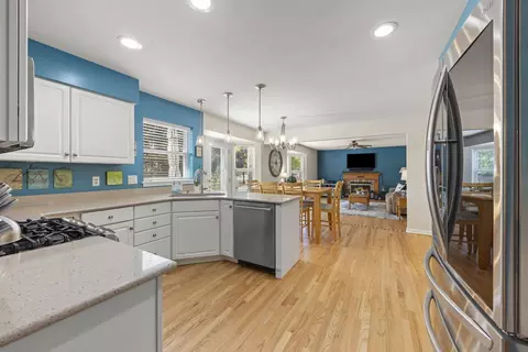 Kitchen - 3115 Compton Rd, Aurora, IL 60504 photo 1 of 3