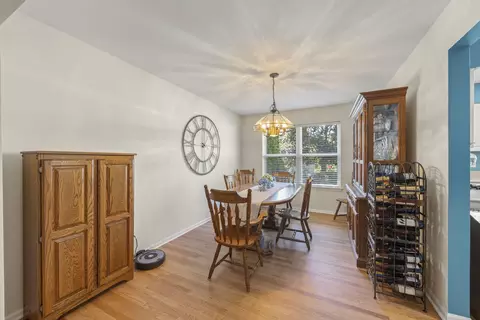 Dining - 3115 Compton Rd, Aurora, IL 60504 photo 1 of 2