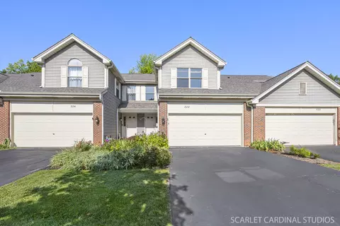 222 Woodboro Dr, West Chicago, IL 60185