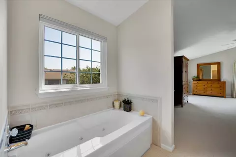 7151 Preston Ct, Gurnee, IL 60031 photo 20