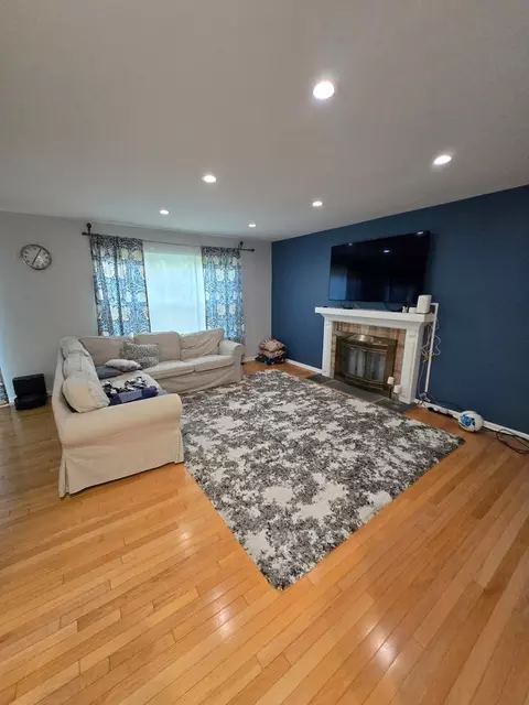 3251 Haverhill Dr, Aurora, IL 60502 photo 8