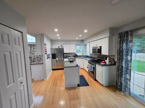 3251 Haverhill Dr, Aurora, IL 60502 photo 11