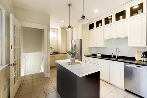 Kitchen - 534 Lathrop Ave, River Forest, IL 60305 photo 2 of 3