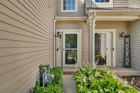 17517 Gilbert Dr, Lockport, IL 60441 photo 3