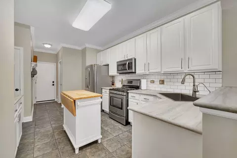 17517 Gilbert Dr, Lockport, IL 60441 photo 10