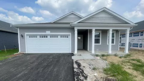 880 Mesa Ln, Pingree Grove, IL 60140