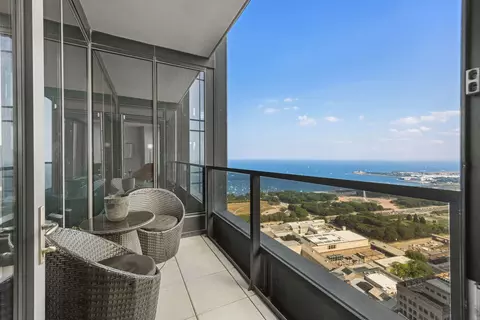 View/Area - 60 E Monroe St #4703, Chicago, IL 60603 photo 3 of 5