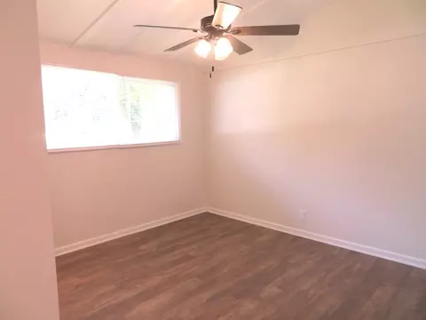 Bedroom - 1310 Mabel Ct, Morris, IL 60450 photo 1 of 2