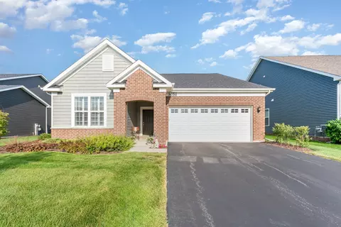 1086 Patricia Dr, Bolingbrook, IL 60490