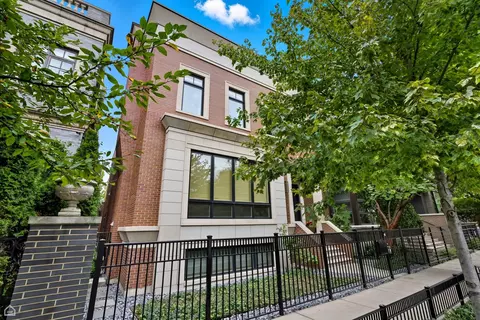 1838 N Wolcott Ave, Chicago, IL 60622