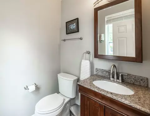 Bath - 3086 Wickenden Ave, Elgin, IL 60124 photo 1 of 3