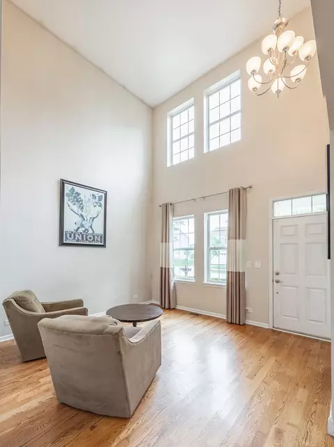 Other - 3086 Wickenden Ave, Elgin, IL 60124 photo 1 of 7