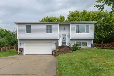 22424 Salem Rd, Salem, WI 53168