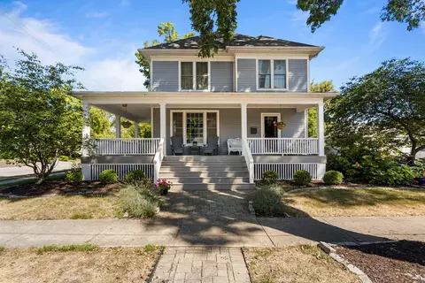 402 E Main St, Monticello, IL 61856