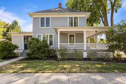 Exterior - 402 E Main St, Monticello, IL 61856 photo 7 of 18