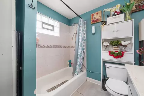 4834 N Ridgeway Ave, Chicago, IL 60625 photo 23