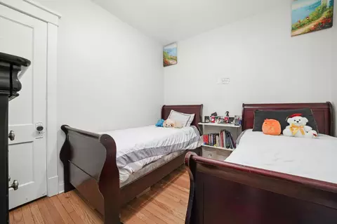 4834 N Ridgeway Ave, Chicago, IL 60625 photo 10