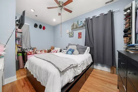 4834 N Ridgeway Ave, Chicago, IL 60625 photo 13