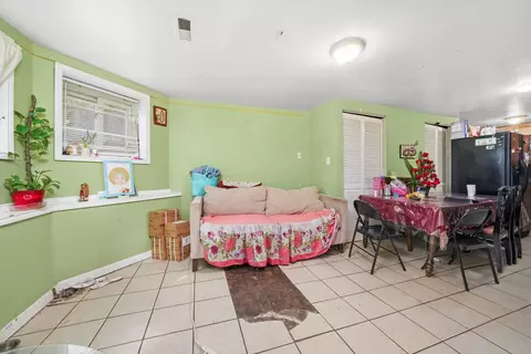 4834 N Ridgeway Ave, Chicago, IL 60625 photo 24