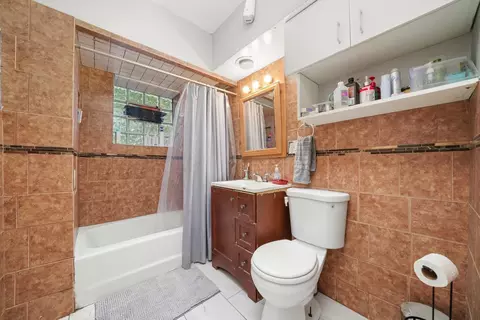 4834 N Ridgeway Ave, Chicago, IL 60625 photo 5