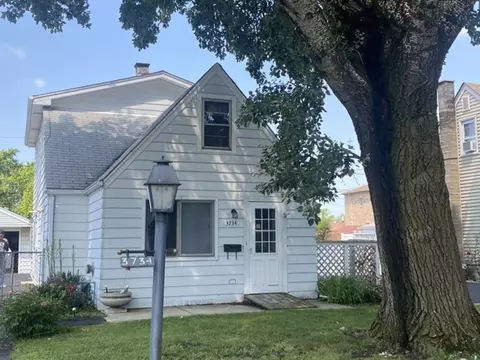 3734 Emerson St, Schiller Park, IL 60176