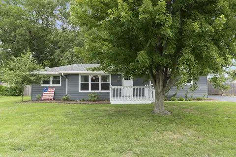 330 Lee St, Manhattan, IL 60442